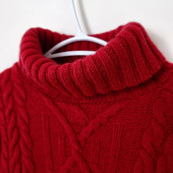 Aran Mor Turtleneck Cableknit Sweater - Picture 4 of 8
